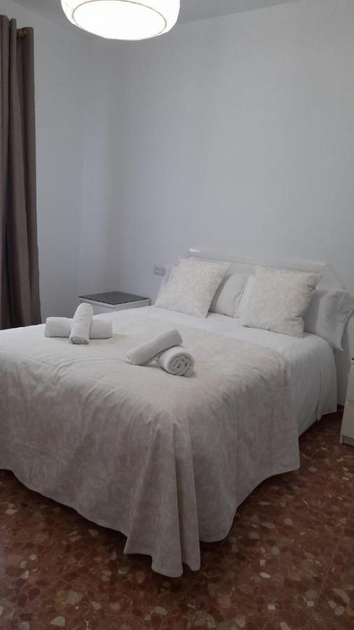 Casa Rural Dona Catalina ฮิเมนา เด ลา ฟรอนเตรา ภายนอก รูปภาพ