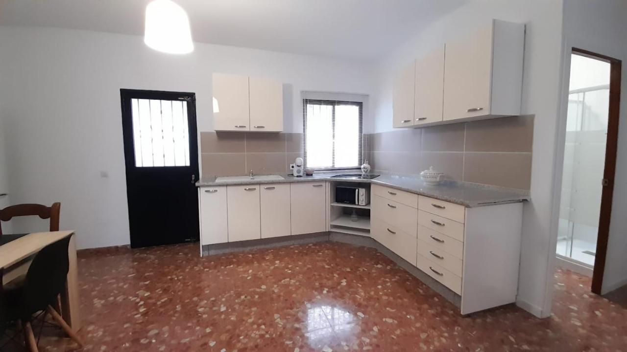 Casa Rural Dona Catalina ฮิเมนา เด ลา ฟรอนเตรา ภายนอก รูปภาพ