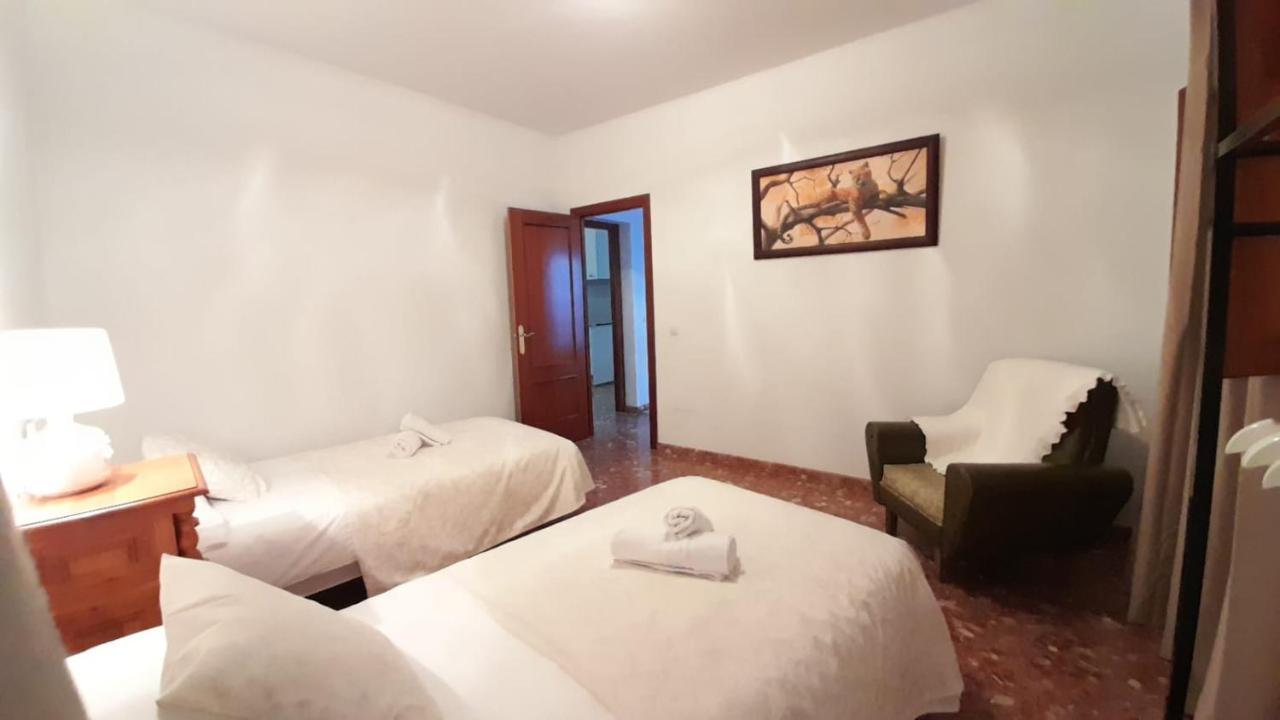 Casa Rural Dona Catalina ฮิเมนา เด ลา ฟรอนเตรา ภายนอก รูปภาพ